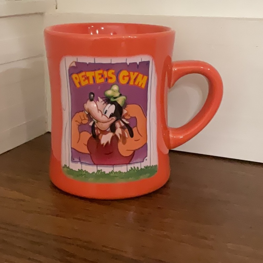 The Disney Store Orange Goofy Pete's Gym 3D Raised Graphic Large Coffee Mug